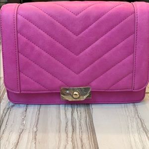 PRICE DROP🌟 Cross Body Hand Bag in FUCHSIA